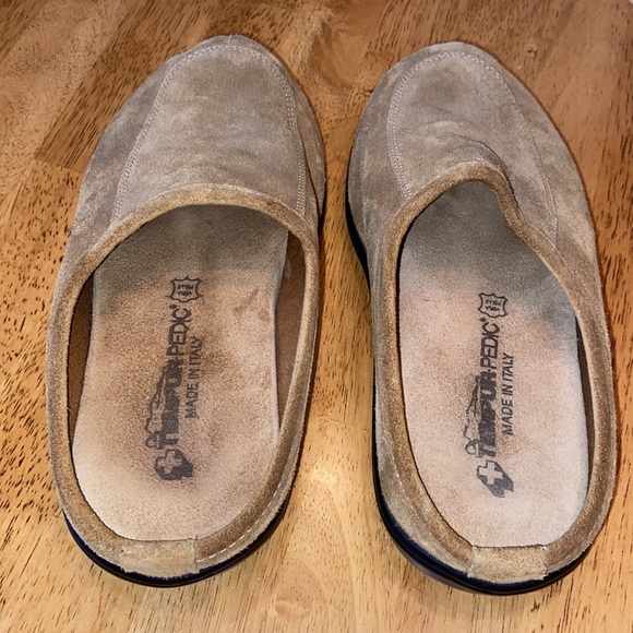Tempur-Pedic Suede Leather Slippers ~ size S Small ~ Made in Italy - Picture 7 of 13